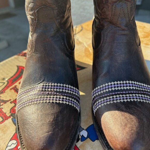 YIPPEE KIYAY Old Gringo Alexa 8” Distressed Leather Boots - Picture 3 of 16